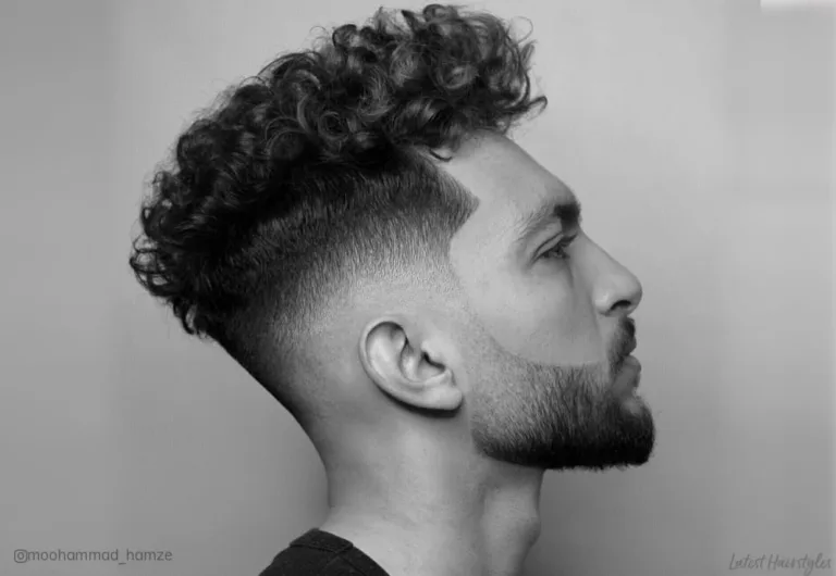 peinados y cortes de cabello con degradado para hombres con cabello rizado