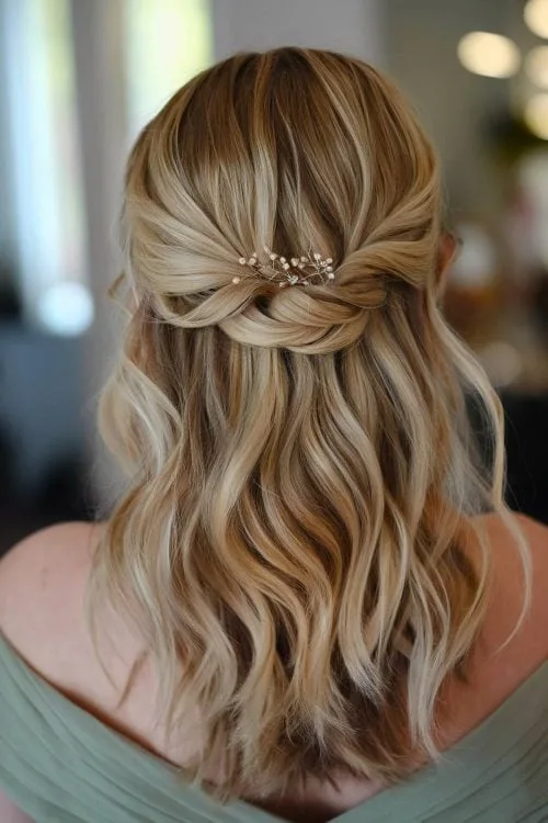 Peinado de boda a medias