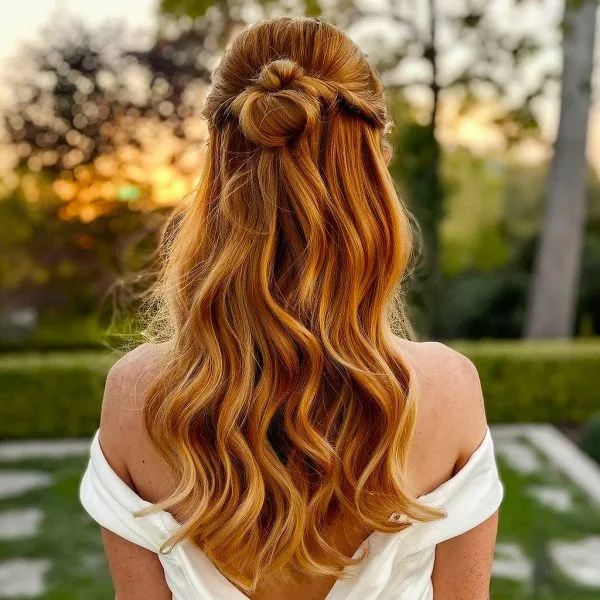 Peinados Semirecogidos Ondulado para mujer