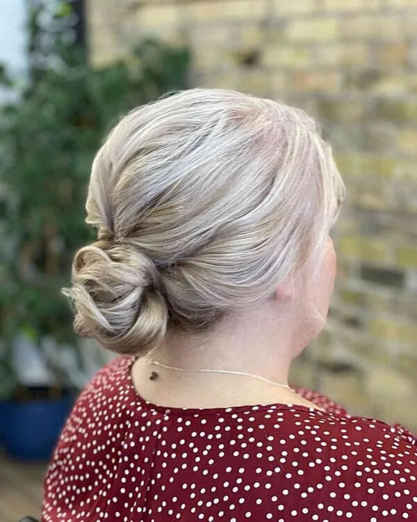 Peinados elegantes de la mama del novio