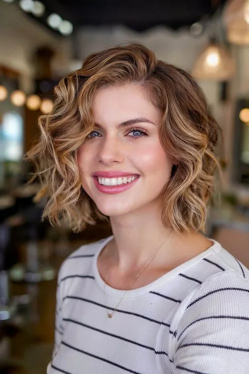 Cabello rizado ondulado grueso