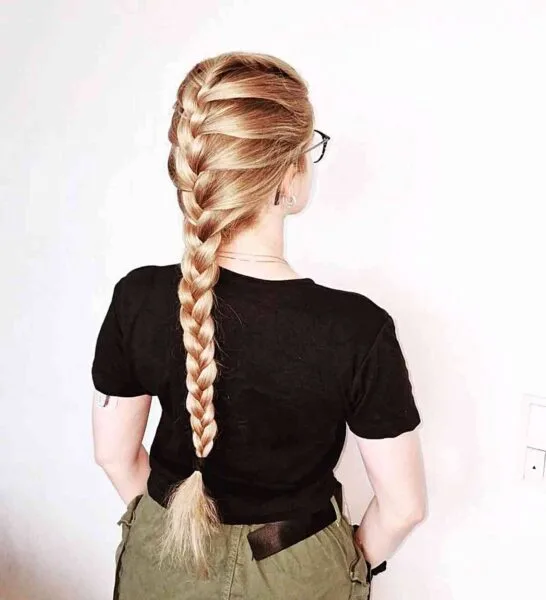 Peinado de trenza francesa fácil y fácil
