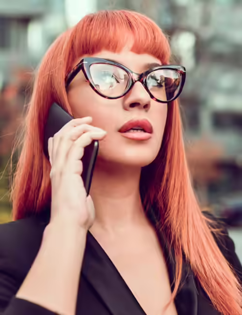 cortes de pelo para mujeres con gafas