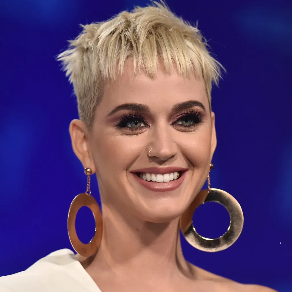 Cortes de Cabello Corto para Cara Ovalada