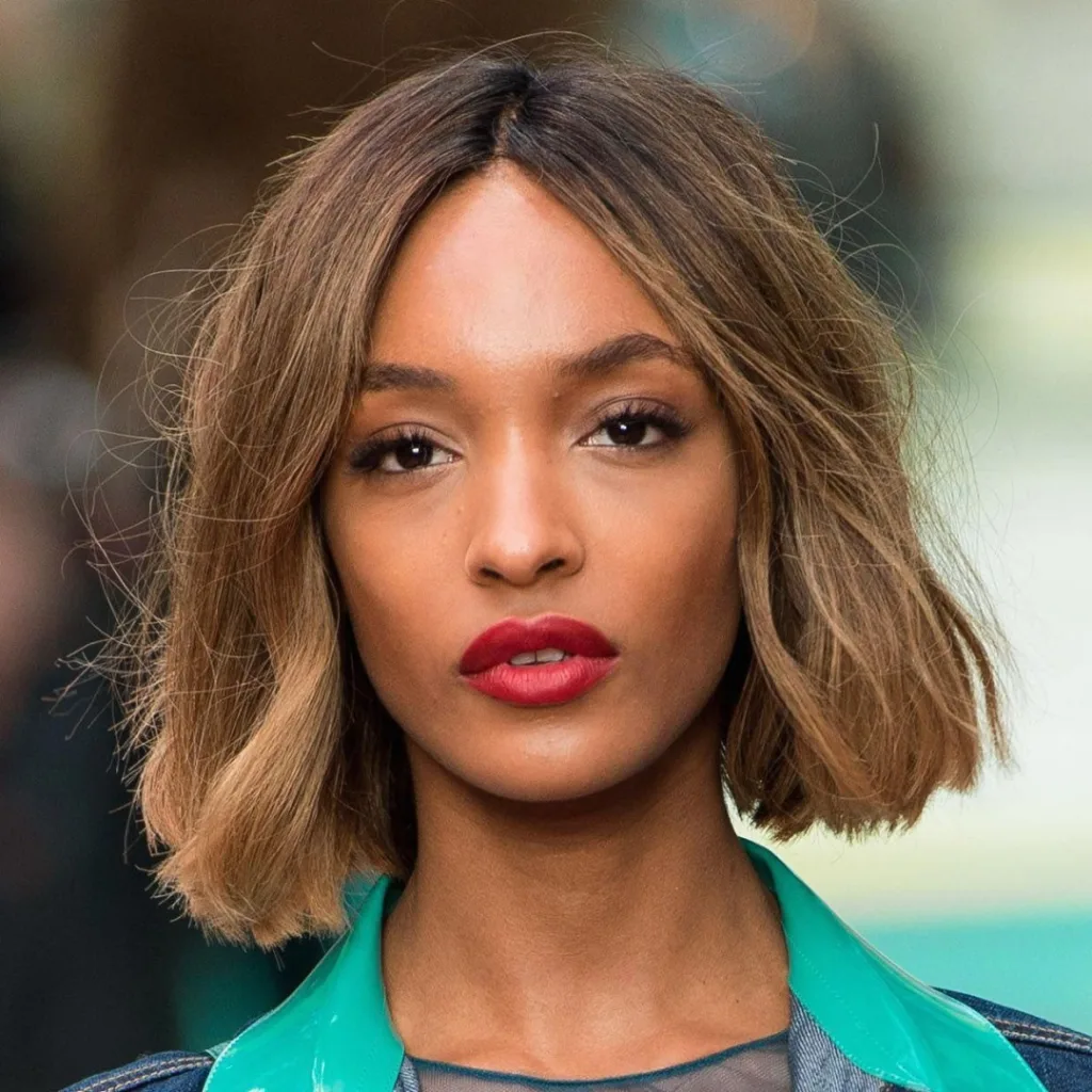 Cortes de Cabello Mediano para Cara Alargada